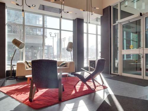 New Sweeping Views Luxury 2br Suite Pool Table, Rooftop Patio, Bbq, Coffee