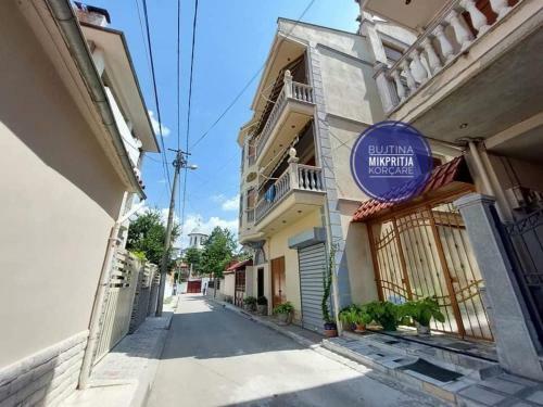Hostal Bujtina Mikpritja Kor�are