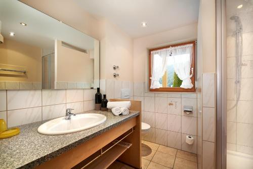 Apartamentos G�stehaus Strasser Hotel Garni