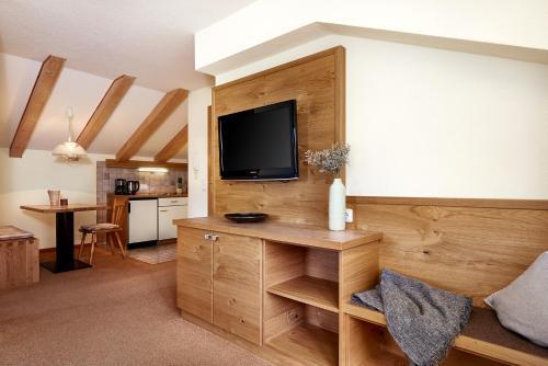 Apartamentos G�stehaus Strasser Hotel Garni