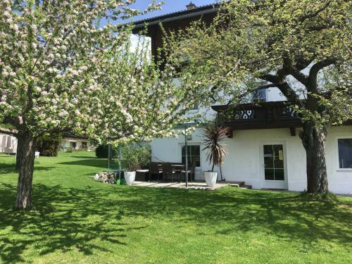 Hostal Fr�hst�ckspension Alpenrose