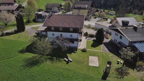 Hostal Fr�hst�ckspension Alpenrose