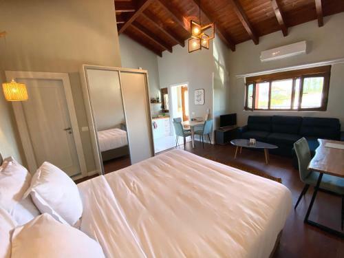 Agroturismo Blerina Farm House