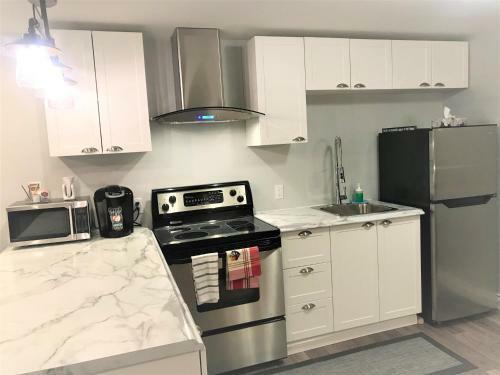 Esther's Place - Carleton Place Downtown 1br Apartment - Sleep Max5