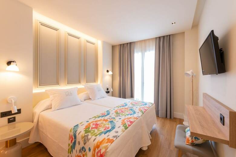 La Puerta de Nerja Hostal Boutique-adults Recommended