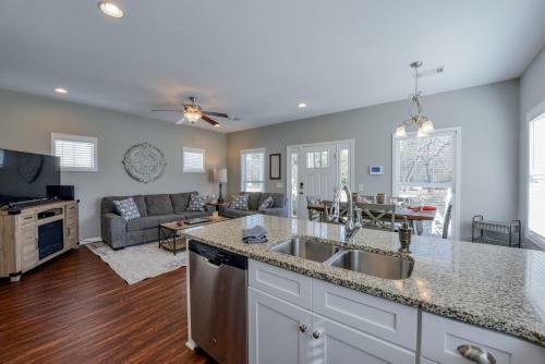 T-town Cottage
