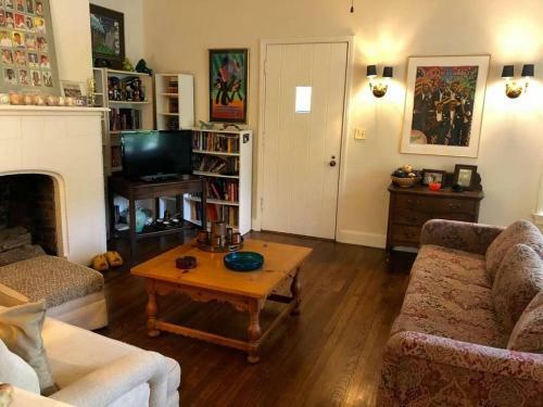 Bama Bed And Breakfast - Historic Haven