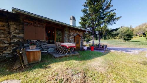 Authentic Chalet Full Of Charm, 5min. From Anz�re