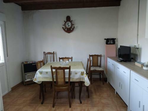 Casa de Pueblo Con Vistas, Pet�n
