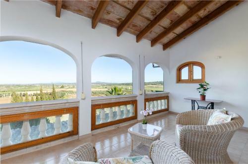 Yourhouse Son Perxa, Quiet Villa With Private Pool For 8 Guests