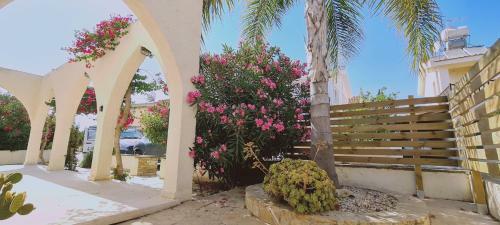 Swallow's Nest 3br Villa