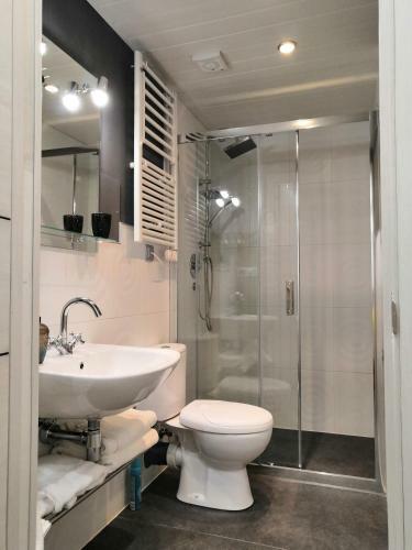 Asv Apartments