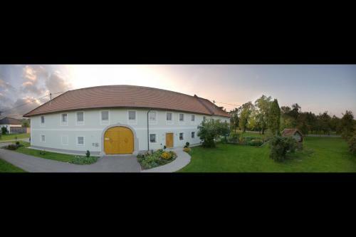 Hostal Landhaus Essl