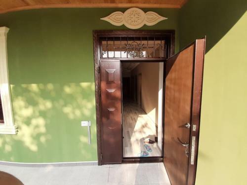 Green Villa Nizami