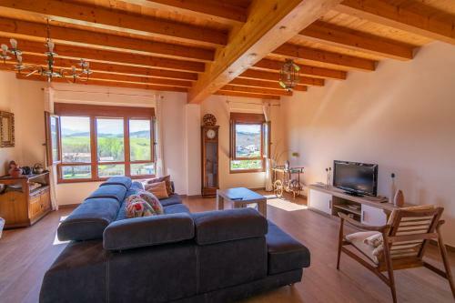 �nueva! Encantadora Casa R�stica, C�moda Y Amplia.