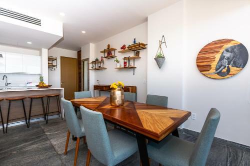 Apartamento Rooftop Pool & Jacuzzi-ocean View, Close To Beach!