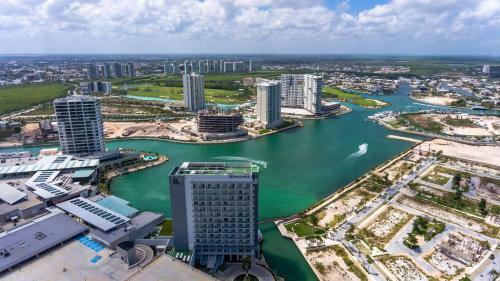 Apartamento Rooftop Pool & Jacuzzi-ocean View, Close To Beach!