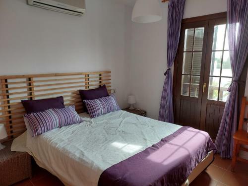 Agradable Chalet Adosado Con Piscinas