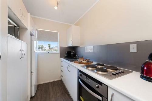 Casa Nostra - Mount Maunganui Holiday Home