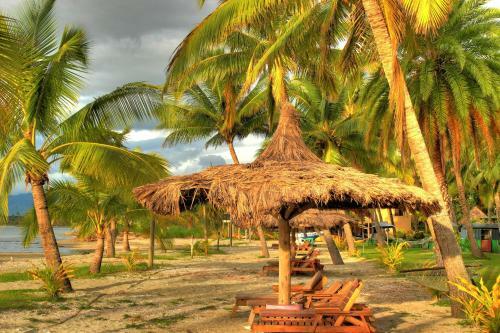 Hotel Club Fiji Resort