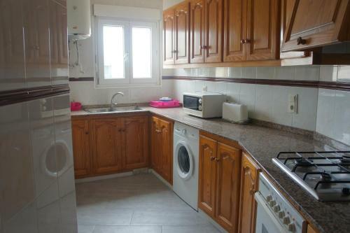 Apartamento Dos Dormitorios, Primera L�nea Y Aire Acondicionado