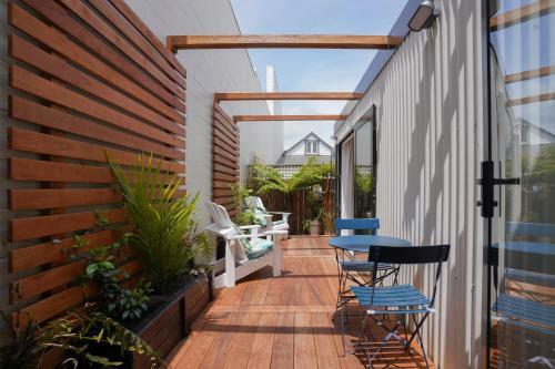 Villa Oaktree House