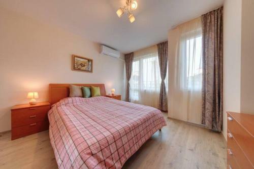 Flora - Beautiful *new* Apartment To The Beach