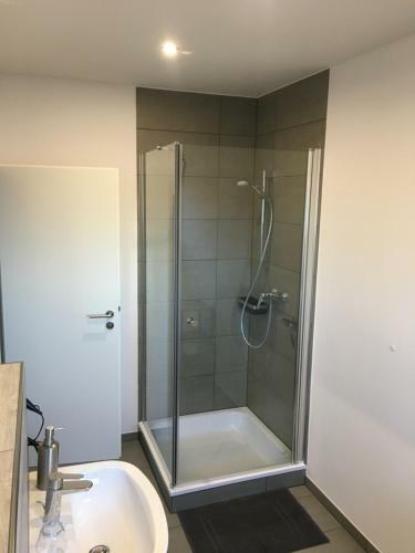 Bed & Breakfast G�ste Und Messezimmer Adelheidsdorf