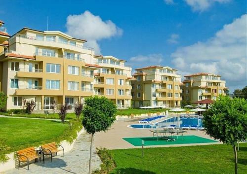 Apartamento ???????? Pines Beach Resort