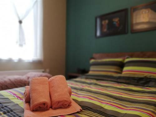 Eskiz - Our Stone Home