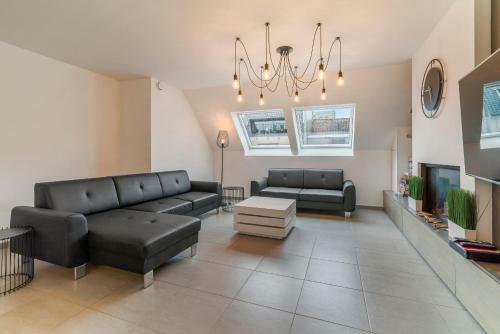 Penthouse Duplex Apartment Statler