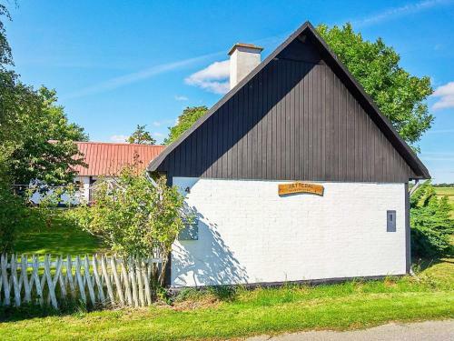 Holiday Home Aakirkeby XX