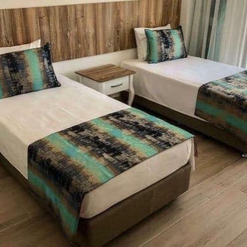 Velmer Hotel