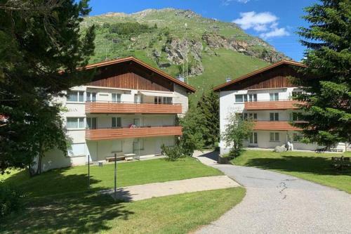 Cosy 2-bedroom Apartment With Magnificent View.