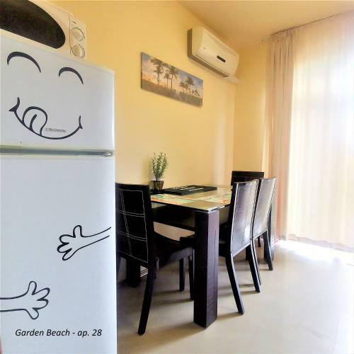 Garden Beach Apartment 28