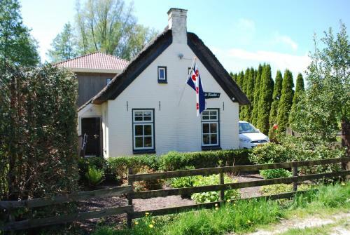 Appartement/vakantiehuis/b&b It Koaih�s