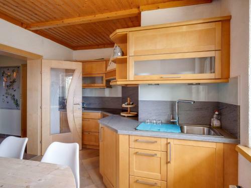 Alluring Holiday Home In Bodensdorf With Swimming Pool