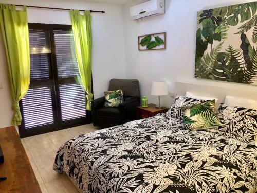 Villa Chao Private Heated Pool, Garden, Wifi, A/c