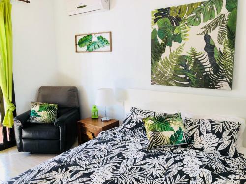 Villa Chao Private Heated Pool, Garden, Wifi, A/c