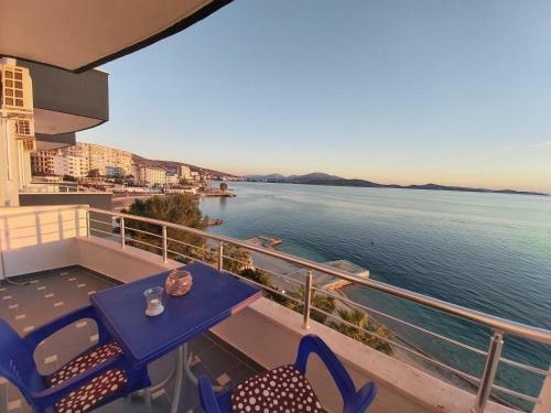 Sunset By The Sea Apartments - Private Beach