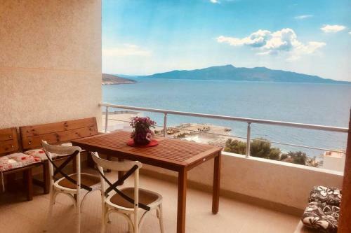 Beautiful Apartment With Fantastic Seaview
