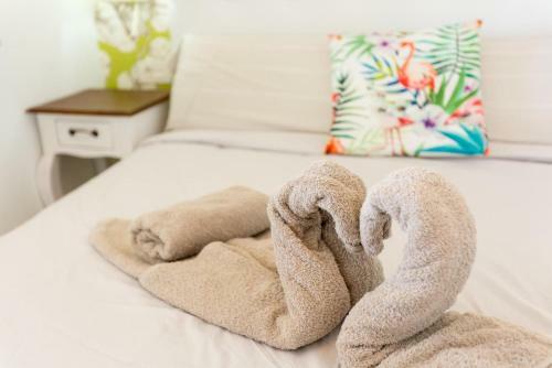 Sea Breeze Ocean View Apartment
