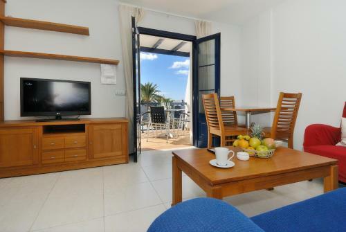 Charming 2-bed Apartment Number 4 In Playa Blanca