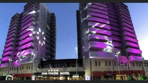 Twin Towers Apartaments