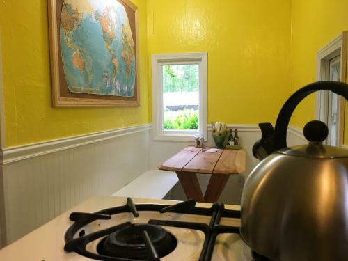 Trapper John's Cabin & Cottages