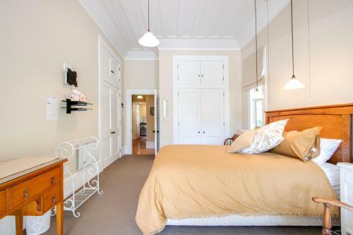 The Verandah - Napier Holiday Home