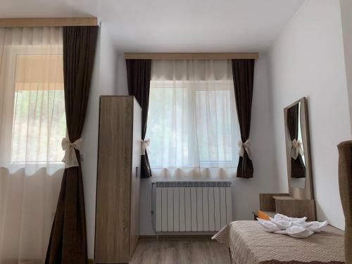 Hostal ???? ?? ????? ????-??