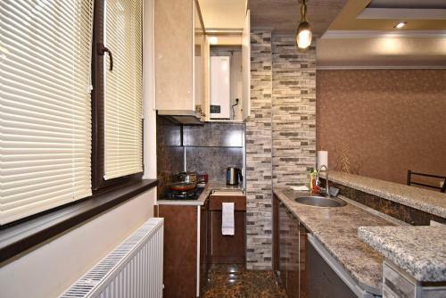 Luxury Apartment In Republic Square