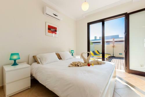 Lovely 3-bed Villa In Playa Blanca