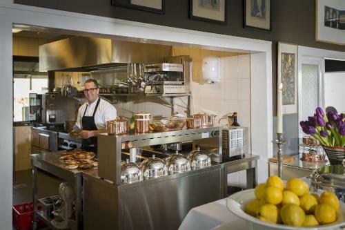 Hotel Mezzo Restaurant & Kamers